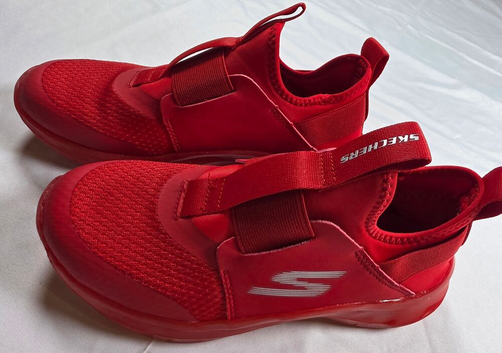 Skechers Kids' Skech Fast Ice Slip-On Red Sneaker / Size 3.5